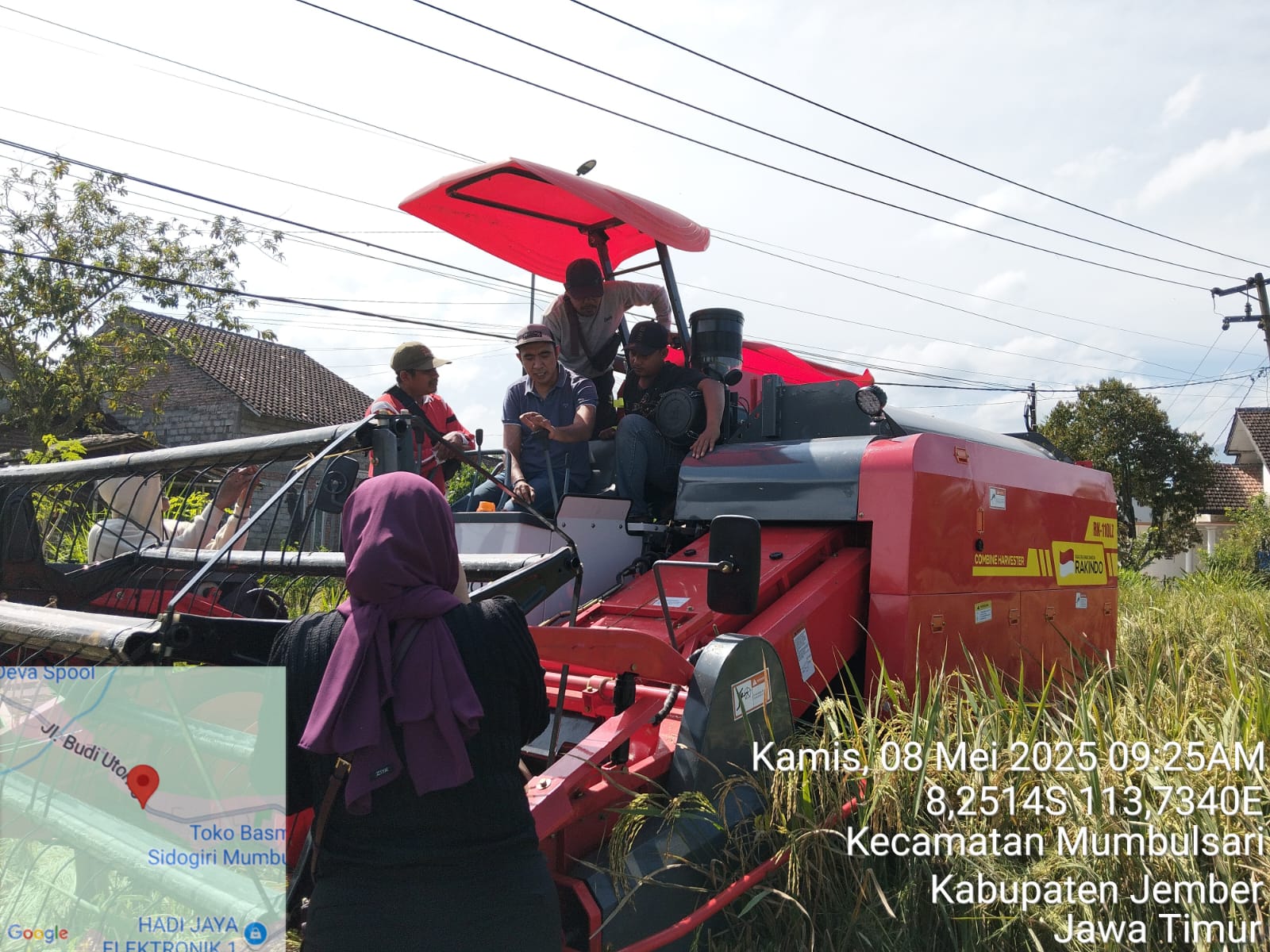 petani-antusias-ikuti-pelatihan-combine-harvester