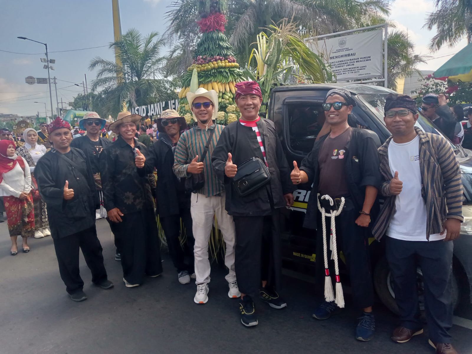 kirab-kebangsaan-warnai-jember-dengan-semangat-persatuan-dan-budaya