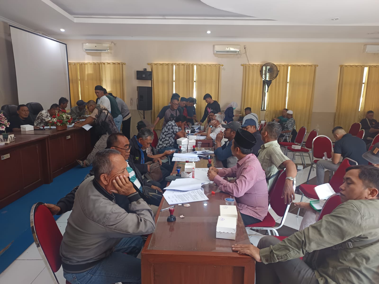 48-kelompok-tani-tandatangani-dokumen-kegiatan-oplah-2026-langkah-awal-percepatan-optimasi-lahan-di-jember